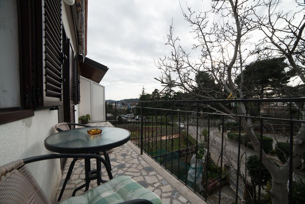 Apartment Iva โรวีน ภายนอก รูปภาพ