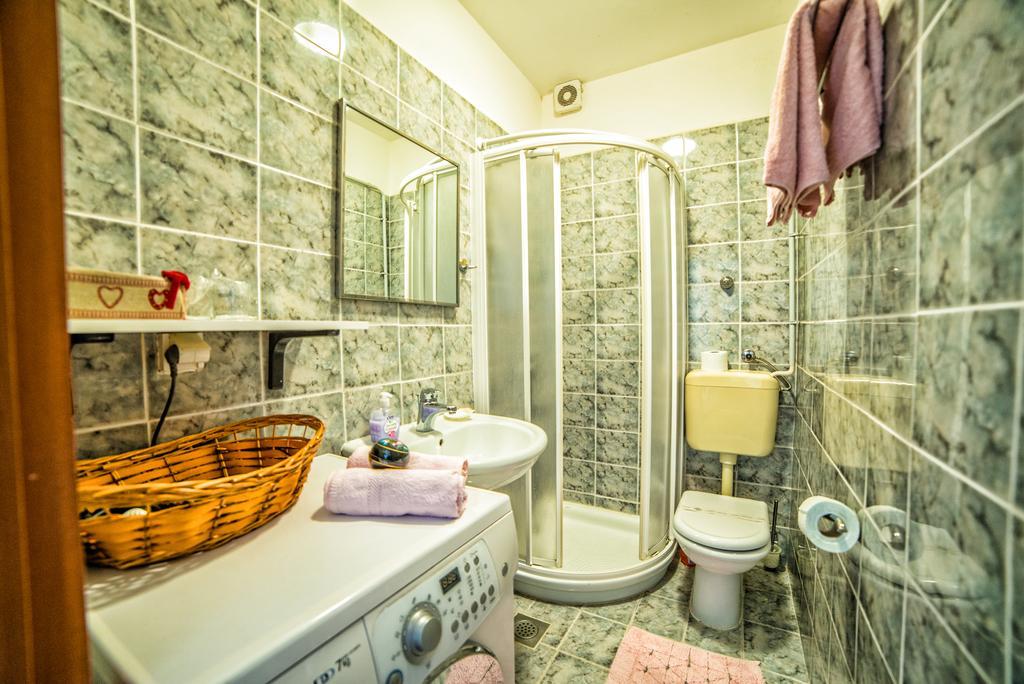 Apartment Iva โรวีน ภายนอก รูปภาพ