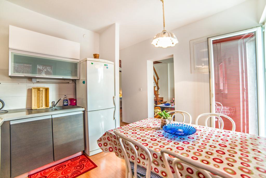 Apartment Iva โรวีน ภายนอก รูปภาพ