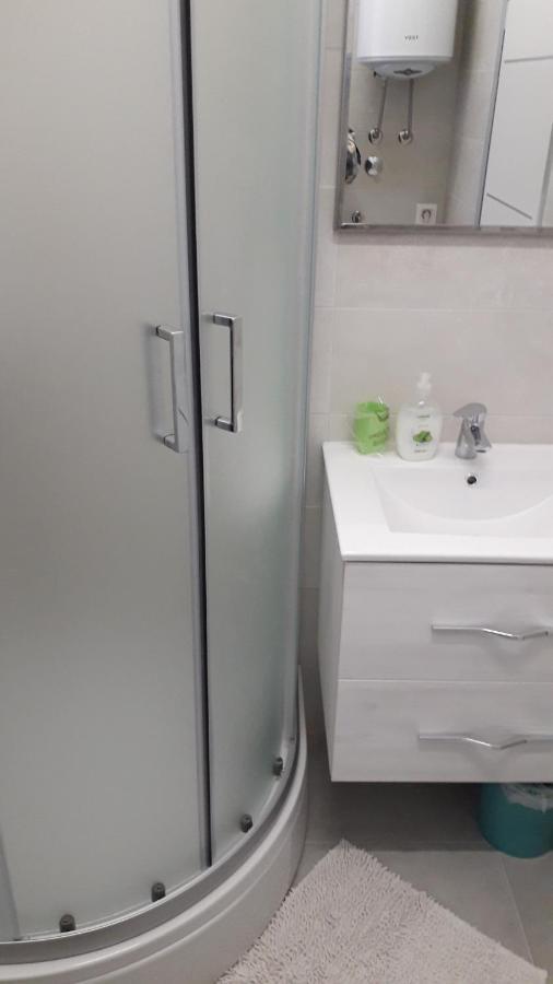 Apartment Iva โรวีน ภายนอก รูปภาพ
